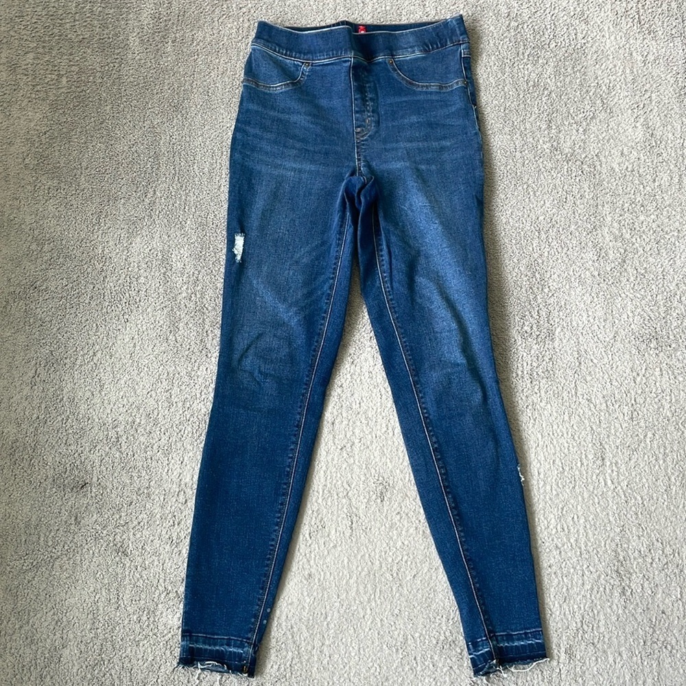 EC SPANX Pull On Dark/Medium Wash Jeans - Size Medium